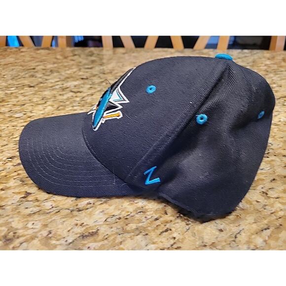 San Jose Sharks NHL Hat Cap Black Hockey Mens Fitted Size 7 1/4 Zephyr - Picture 3 of 8